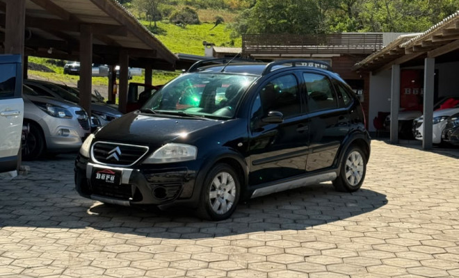 Citroën C3 GLX 1.4/ GLX Sonora 1.4 Flex 8V 5p 2010 Flex