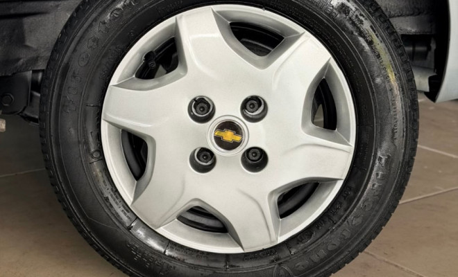 GM - Chevrolet Celta Spirit 1.0 MPFI 8V FlexPower 3p 2009 Flex-13