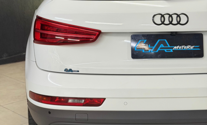 Audi Q3 2.0 TFSI Quat. 170/180cv S-tronic 5p 2018 Gasolina-15
