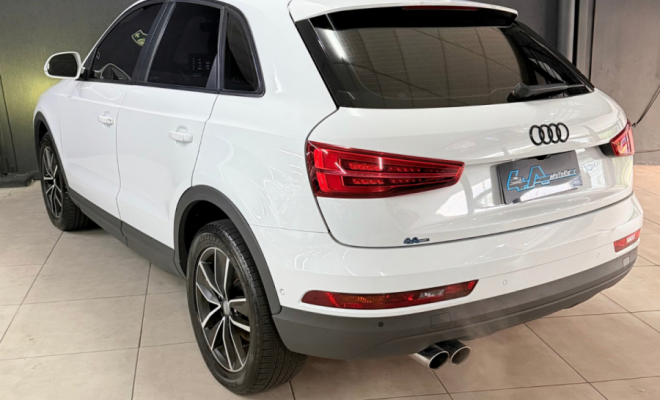 Audi Q3 2.0 TFSI Quat. 170/180cv S-tronic 5p 2018 Gasolina-14