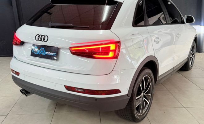 Audi Q3 2.0 TFSI Quat. 170/180cv S-tronic 5p 2018 Gasolina-18