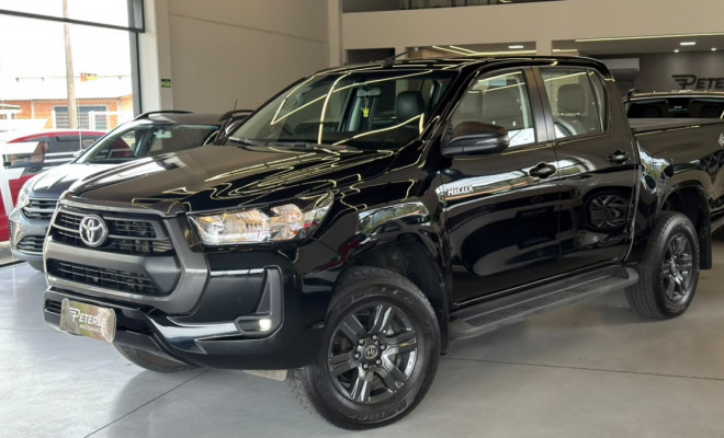 Toyota Hilux CD SR 4x4 2.8 TDI Diesel Aut. 2025 Diesel-4