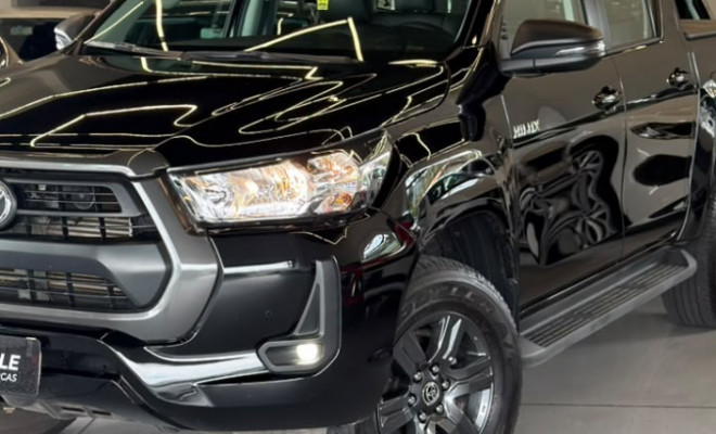 Toyota Hilux CD SR 4x4 2.8 TDI Diesel Aut. 2025 Diesel-10
