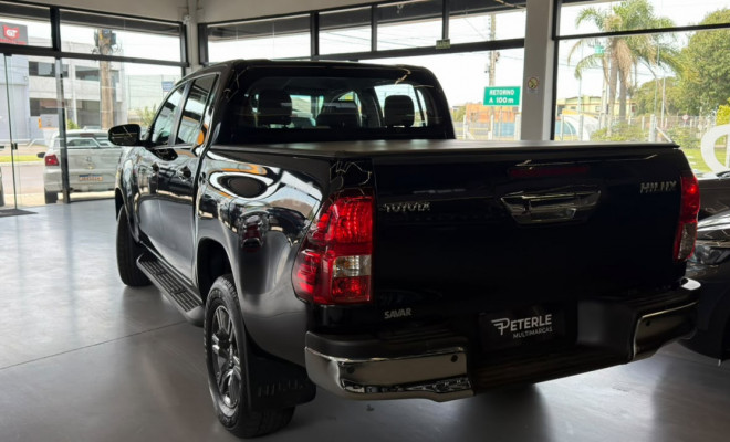 Toyota Hilux CD SR 4x4 2.8 TDI Diesel Aut. 2025 Diesel-5