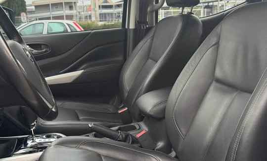 Nissan Frontier XE CD 4x4 2.3 Bi-TB Diesel Aut. 2021 Diesel-10