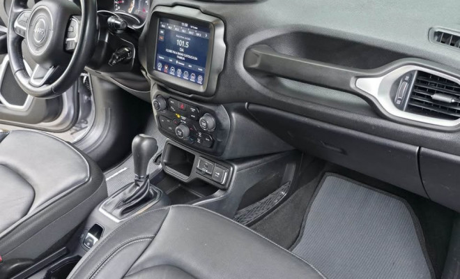 Jeep Renegade Longitude 1.8 4x2 Flex 16V Aut. 2020-2