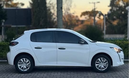 Peugeot 208 Like 1.0 Flex 6V 5p Mec. 2023-14