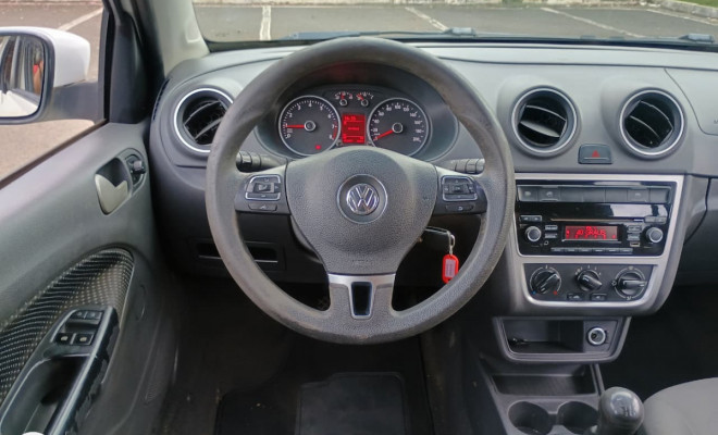 VW - VolksWagen VOYAGE 1.0/1.0 City Mi Total Flex 8V 4p 2015 Flex-8