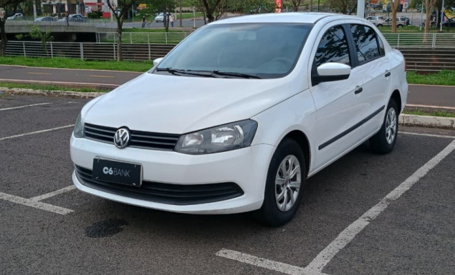 VW - VolksWagen VOYAGE 1.0/1.0 City Mi Total Flex 8V 4p 2015 Flex