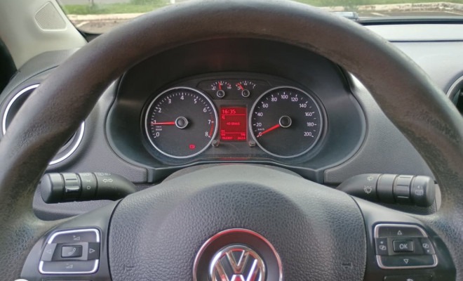 VW - VolksWagen VOYAGE 1.0/1.0 City Mi Total Flex 8V 4p 2015 Flex-9