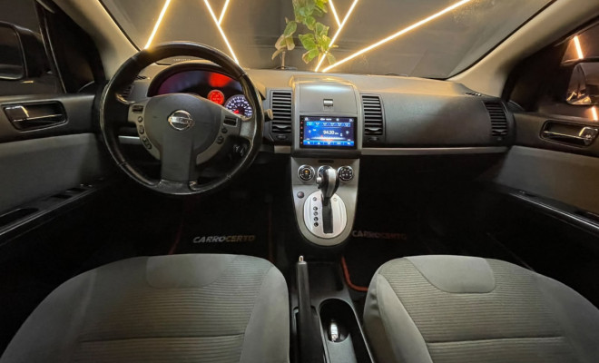 Nissan Sentra S 2.0 16V Aut. 2013 Flex  ótimo em conforto e espaço-4