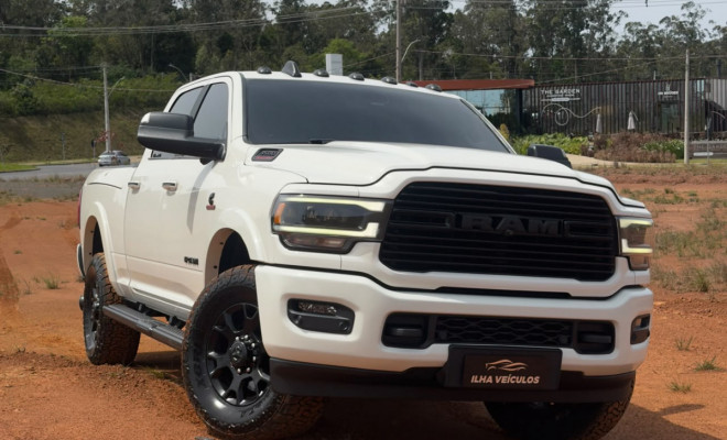 RAM 3500 LARAMIE 6.7 TB CD 4x4 Diesel 2022 Diesel