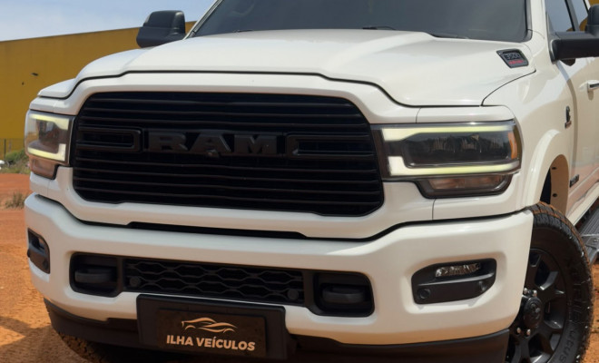 RAM 3500 LARAMIE 6.7 TB CD 4x4 Diesel 2022 Diesel-16