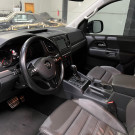 VW - VolksWagen AMAROK HIGHLINE 3.0 V6 TDI 4x4 DIESEL AUTO. 2023 Diesel-0