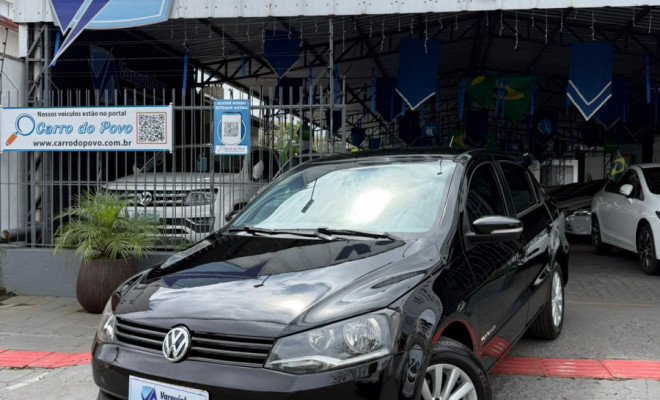 VW - VolksWagen VOYAGE COMF/Highli. 1.6 T.Flex 8V 4p 2015 Flex-0