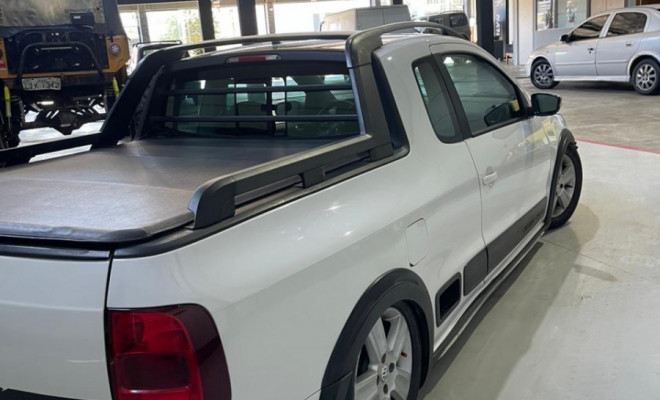 VW - VolksWagen Saveiro CROSS 1.6 Mi Total Flex 8V CE 2011 Flex-1