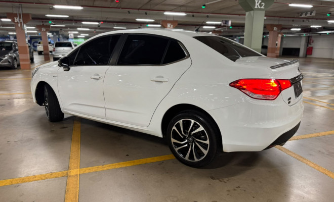 Citroën C4 LOUNGE S 1.6 Turbo Flex Aut. 2018 Flex-9