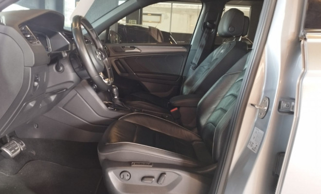 VW - VolksWagen TIGUAN Allspac R-Line 350 TSI 2.0 4x4 2019 Flex-4