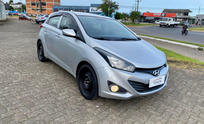 Hyundai HB20 Confort 1.6 - 2014-0