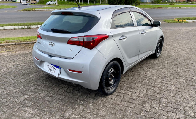 Hyundai HB20 Confort 1.6 - 2014-2