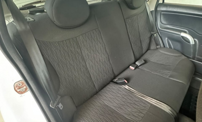 Citroën C3 GLX 1.4/ GLX Sonora 1.4 Flex 8V 5p 2012 Flex-6