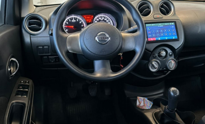Nissan VERSA SL 1.6 16V Flex Fuel 4p Mec. 2013 Flex-0