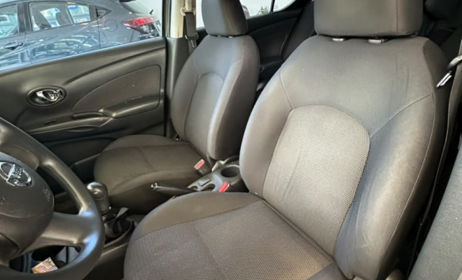 Nissan VERSA SL 1.6 16V Flex Fuel 4p Mec. 2013 Flex-3