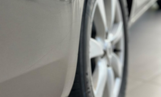Nissan VERSA SL 1.6 16V Flex Fuel 4p Mec. 2013 Flex-5