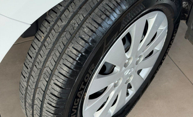 Hyundai HB20S C.Plus/C.Style1.0 Flex 12V Mec. 4P 2015 Flex-17