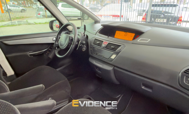 Citroën C4 PALLAS GLX 2.0/ 2.0 Flex Aut. 2009 Gasolina-6