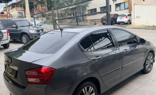Honda CITY Sedan LX 1.5 Flex 16V 4p Aut. 2014 Flex-4