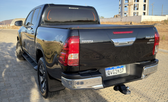 Toyota Hilux CD SRX 4x4 2.8 TDI 16V Diesel Aut. 2019 Diesel-2