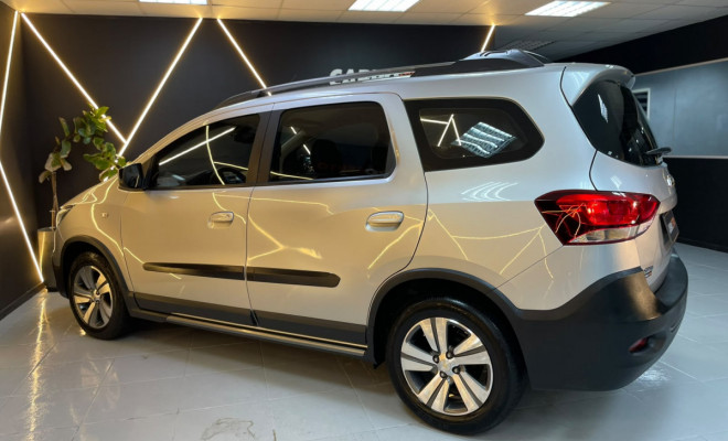 GM - Chevrolet SPIN ACTIV7 1.8 Aut. 2019 Flex   7 lugares-2