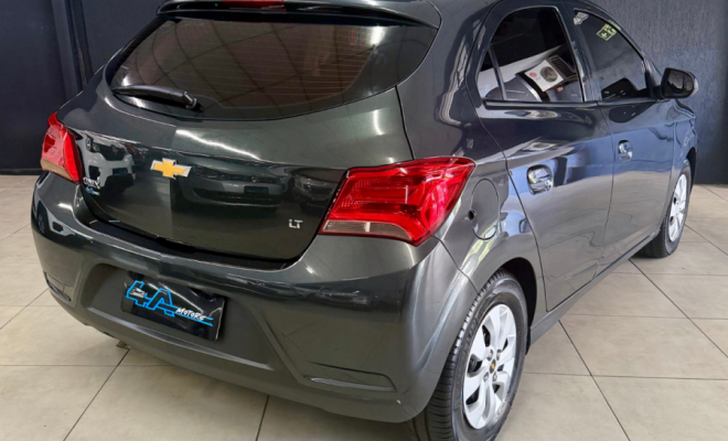 GM - Chevrolet ONIX HATCH LT 1.0 8V FlexPower 5p Mec. 2019 Flex-6