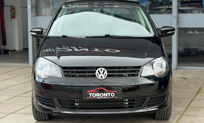 VW - VolksWagen Polo 1.6 Mi/S.Ouro 1.6 Mi Tot.Flex 8V 5p 2013 Flex-12