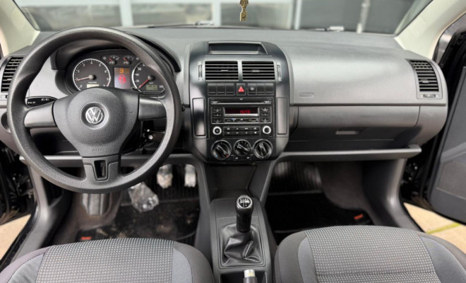 VW - VolksWagen Polo 1.6 Mi/S.Ouro 1.6 Mi Tot.Flex 8V 5p 2013 Flex-0