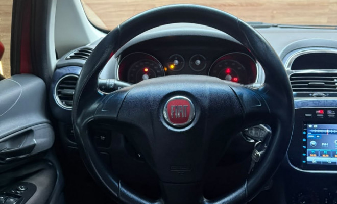 Fiat Punto ATTRACTIVE 1.4 Fire Flex 8V 5p 2013-6