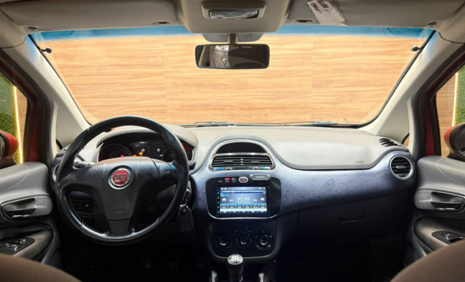 Fiat Punto ATTRACTIVE 1.4 Fire Flex 8V 5p 2013-5