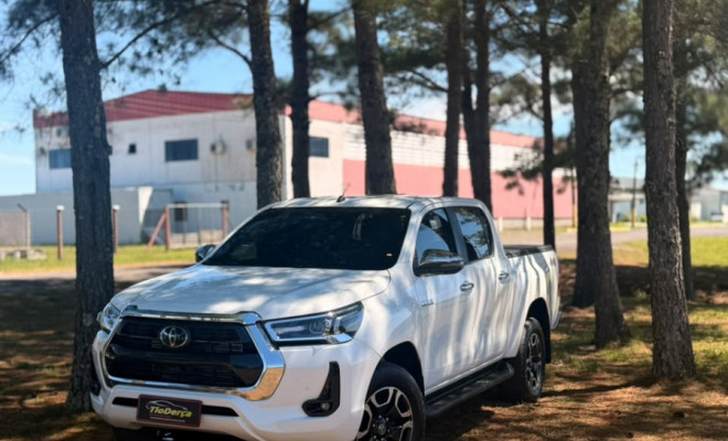 Toyota Hilux CD SRX 4x4 2.8 TDI 16V Diesel Aut. 2023 Diesel