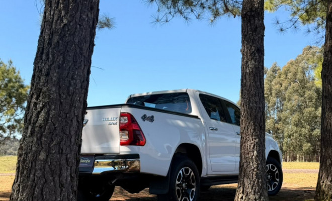 Toyota Hilux CD SRX 4x4 2.8 TDI 16V Diesel Aut. 2023 Diesel-5
