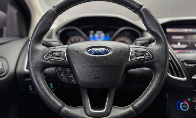 Ford Focus 2.0 16V/SE/SE Plus Flex 5p Aut. 2016 Flex-9