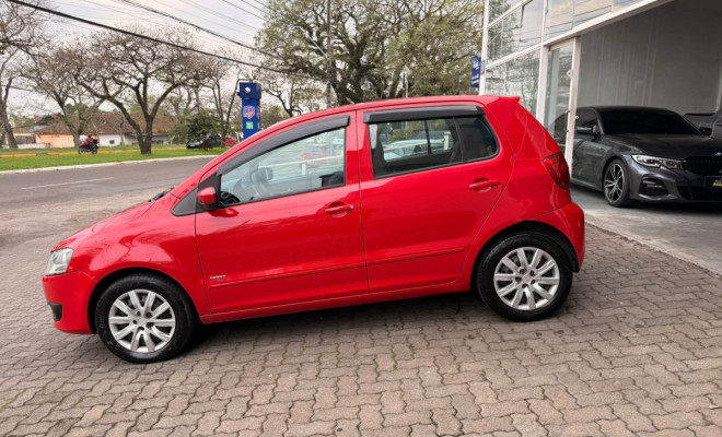 VW - VolksWagen Fox 1.0 Mi Total Flex 8V 5p 2011 Flex-4