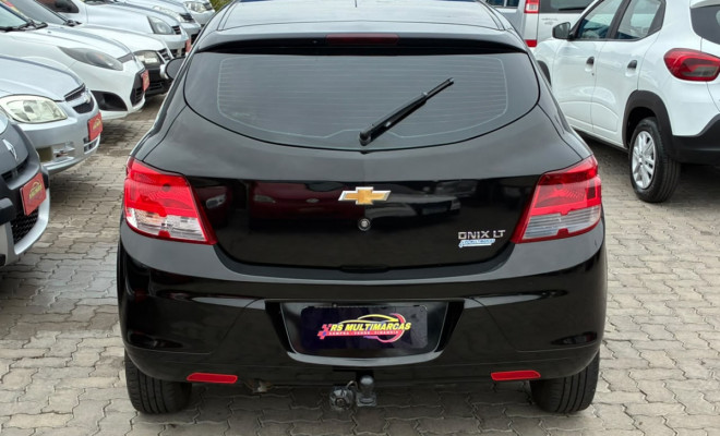 GM - Chevrolet ONIX HATCH LT 1.0 8V FlexPower 5p Mec. 2015 Flex-2