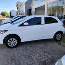 GM - Chevrolet ONIX HATCH LT 1.0 8V FlexPower 5p Mec. 2019 Flex-3