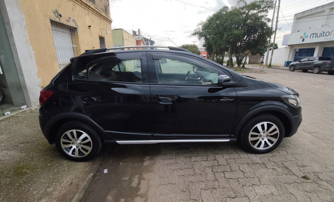 GM - Chevrolet ONIX HATCH ACTIV 1.4 8V Flex 5p Mec. 2018 Flex-3
