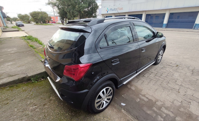 GM - Chevrolet ONIX HATCH ACTIV 1.4 8V Flex 5p Mec. 2018 Flex-6