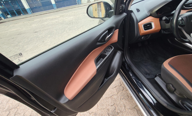 GM - Chevrolet ONIX HATCH ACTIV 1.4 8V Flex 5p Mec. 2018 Flex-0
