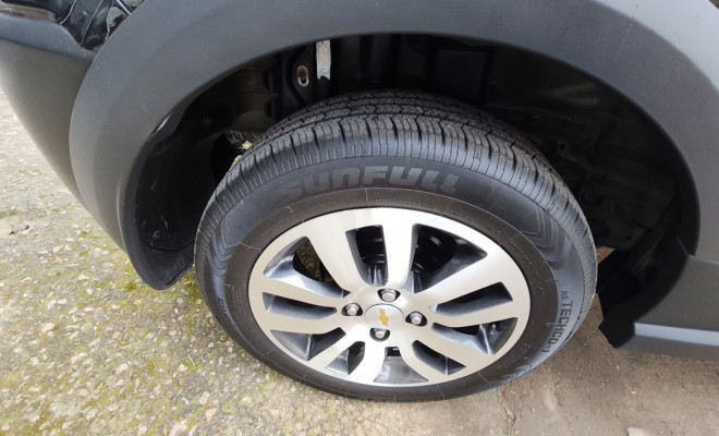 GM - Chevrolet ONIX HATCH ACTIV 1.4 8V Flex 5p Mec. 2018 Flex-2