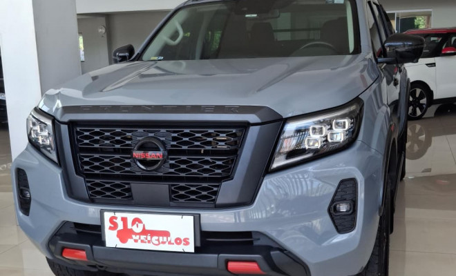Nissan Frontier PRO4X CD 4x4 2.3 Bi-TB Die. Aut 2023 Diesel