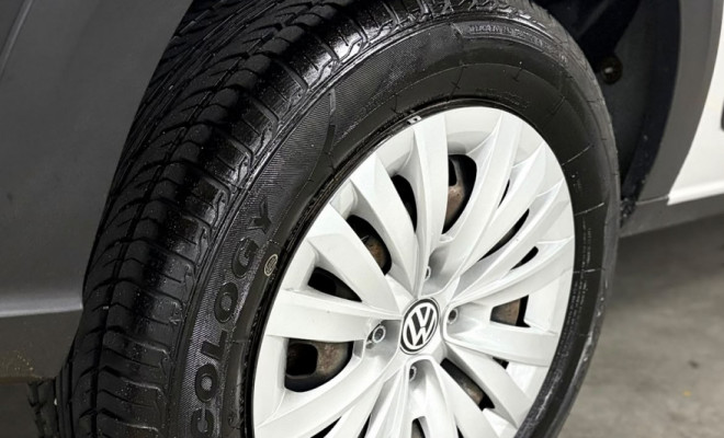VW - VolksWagen Saveiro Robust 1.6 Total Flex 8V 2021 Flex-6